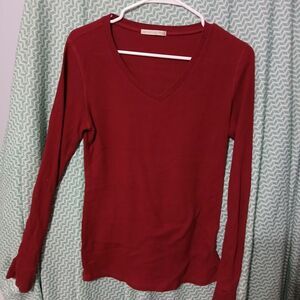 Active USA Burgundy V-Neck Long Sleeve Top